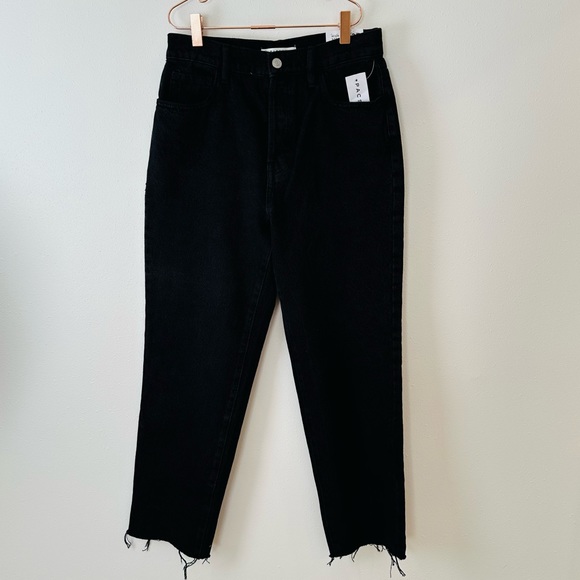 New PacSun Eco Black High Waisted Raw Hem 100% cotton Straight Leg Jeans - Picture 6 of 9
